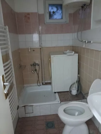 Vojvođanska | 4zida.rs