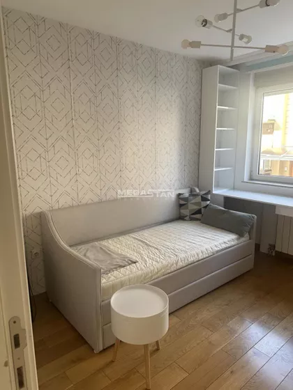 Petra Lekovića | 4zida.rs