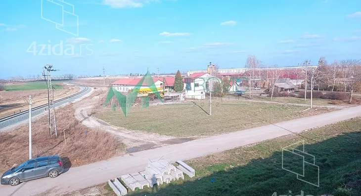 Plac | 4zida