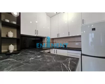 Vukice Mitrović | 4zida.rs