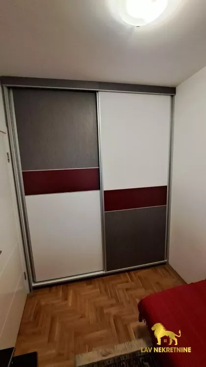 RUMENAČKA | 4zida.rs