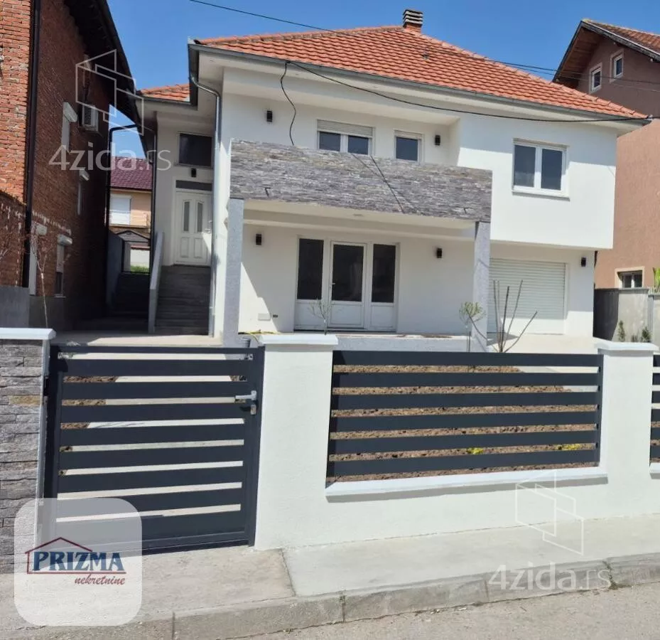 Kuća | 4zida