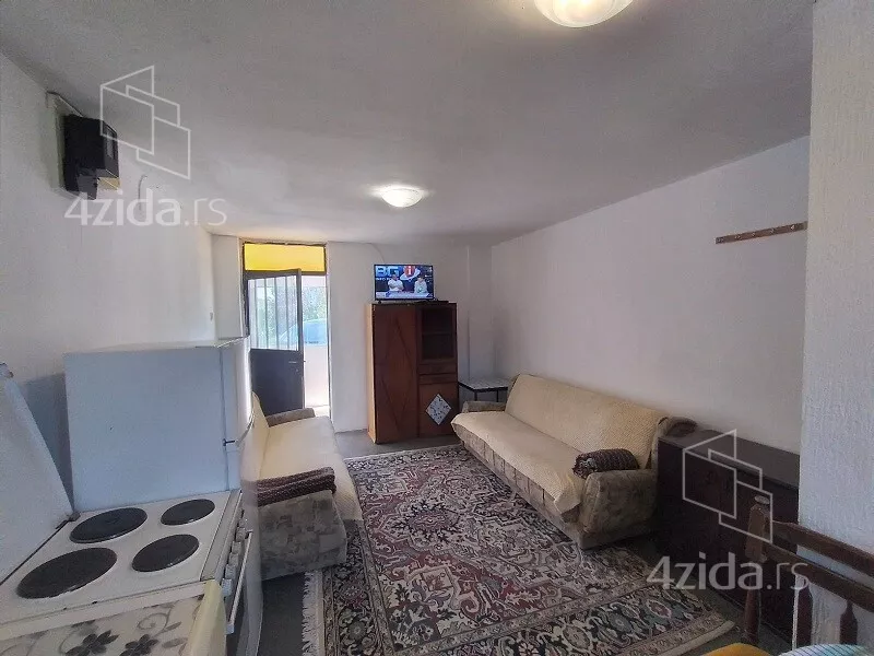 Garsonjera | 4zida