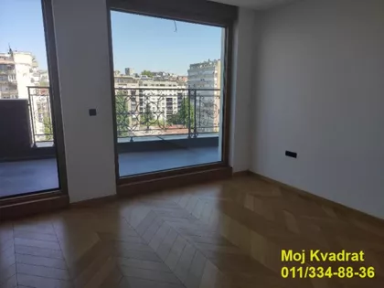 Gospodara Vučića | 4zida.rs
