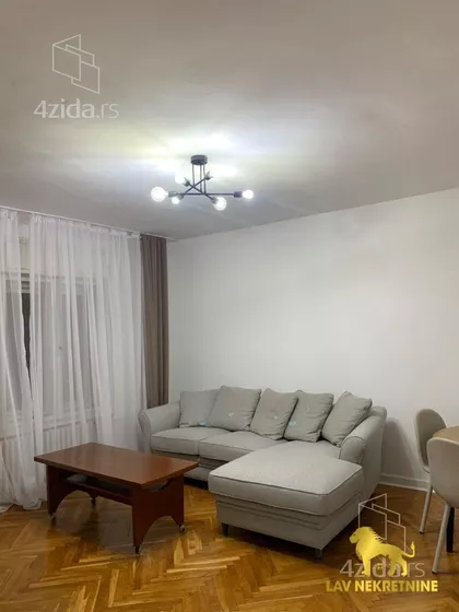 RADNIČKA | 4zida.rs
