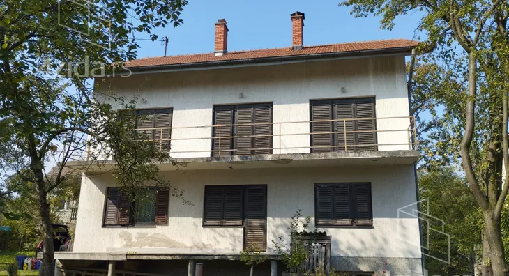 3-etažna kuća | 4zida