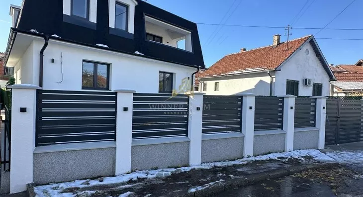 Kuća | 4zida