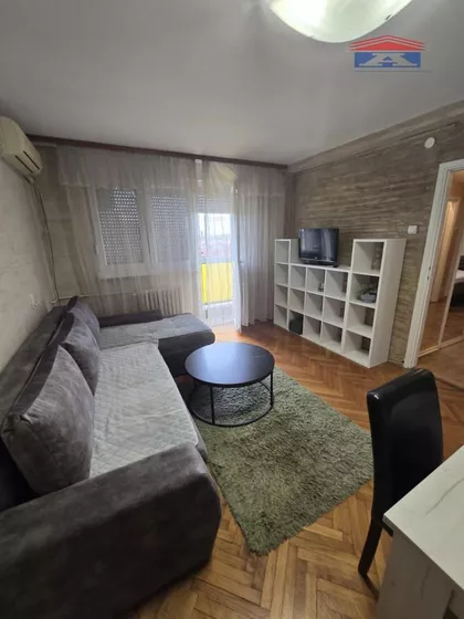 Bulevar Oslobođenja | 4zida.rs