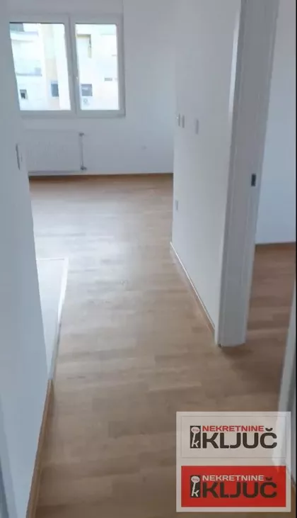 Bulevar Patrijarha Pavla (Somborski Bulevar) | 4zida.rs