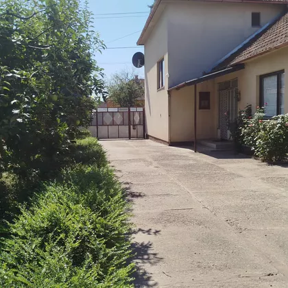 Hrtkovci | 4zida.rs