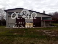 Poslovna zgrada | 4zida