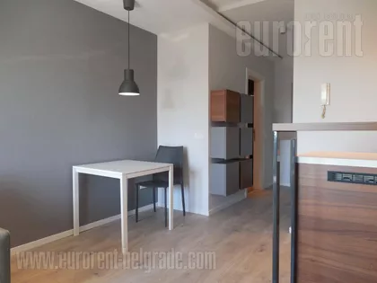 SKUPŠTINA | 4zida.rs