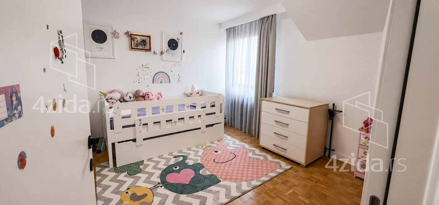 3-etažna kuća | 4zida