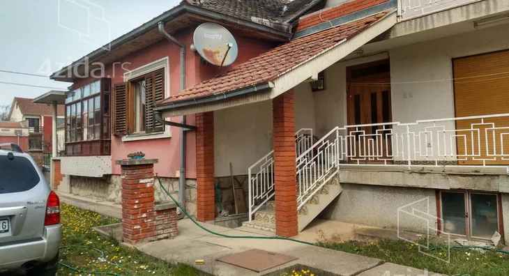 Kuća | 4zida