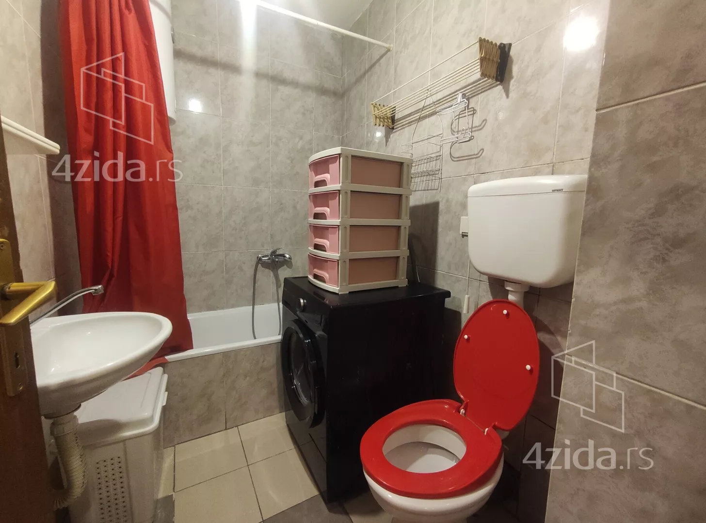Garsonjera | 4zida