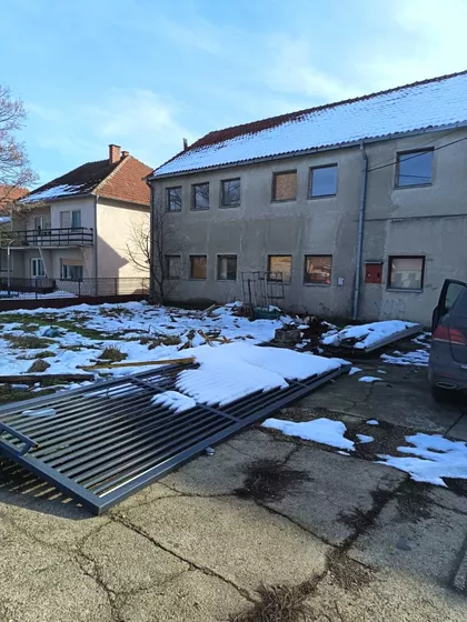 Gradske lokacije | 4zida.rs