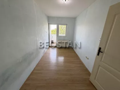 Sretena Mladenovića Mike | 4zida.rs