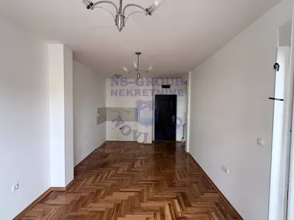 Bulevar Patrijarha Pavla (Somborski Bulevar) | 4zida.rs