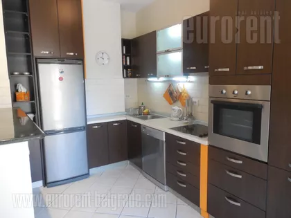 HRAM SVETOG SAVE | 4zida.rs