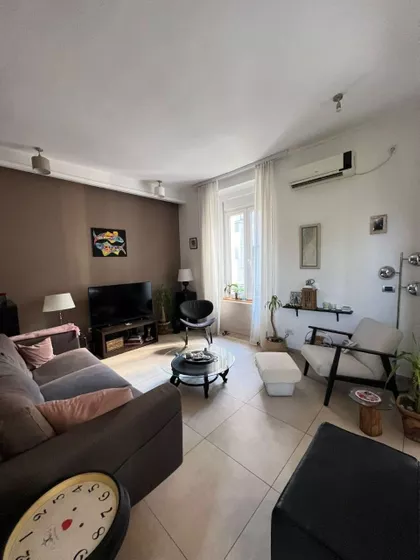 Maršala Birjuzova | 4zida.rs