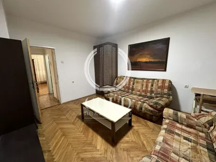 Bulevar Cara Lazara | 4zida.rs