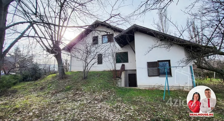 3-etažna kuća | 4zida