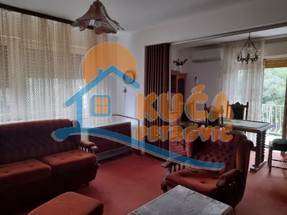 Knjazevačka | 4zida.rs