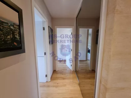 Pozorišni Trg | 4zida.rs