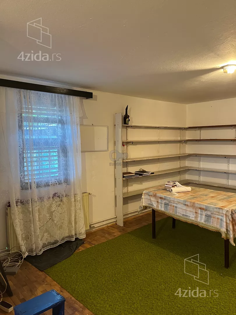 3-etažna kuća | 4zida