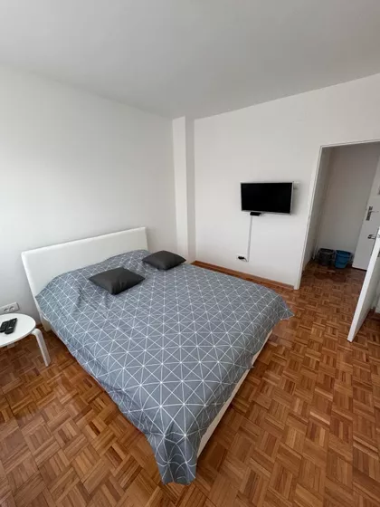 Stjepana Filipovića 30 | 4zida.rs