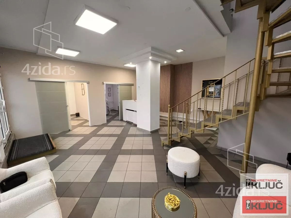 Poslovni prostor | 4zida