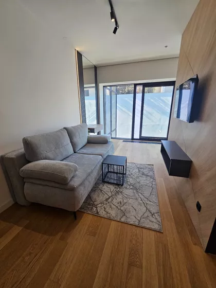 Omladinskih Brigada 86A | 4zida.rs