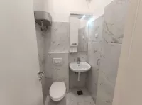 Šestoiposoban stan | 4zida