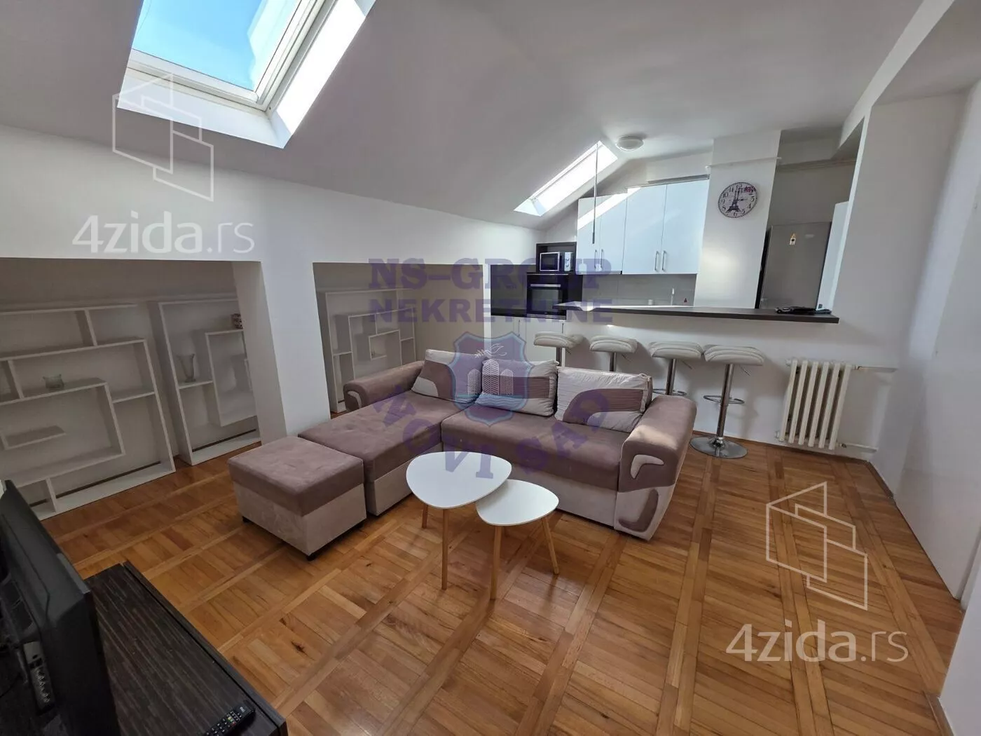 Dvoiposoban stan | 4zida