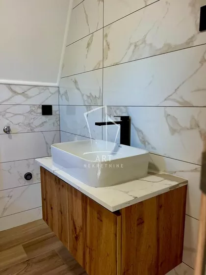 Kragujevačkog oktobra | 4zida.rs