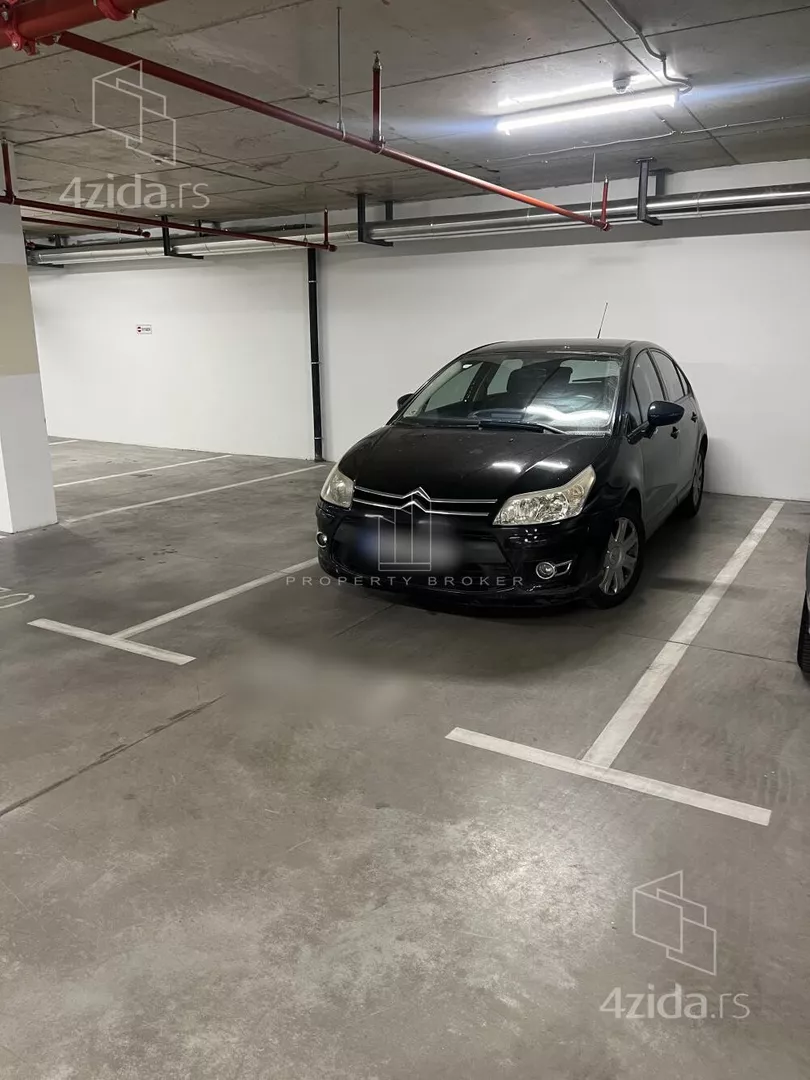 Garaža | 4zida