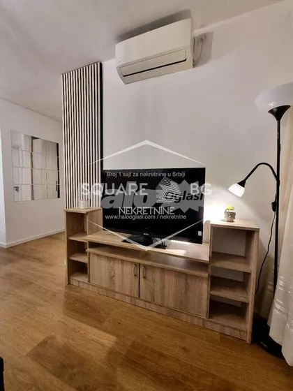 Miloša Pocerca | 4zida.rs