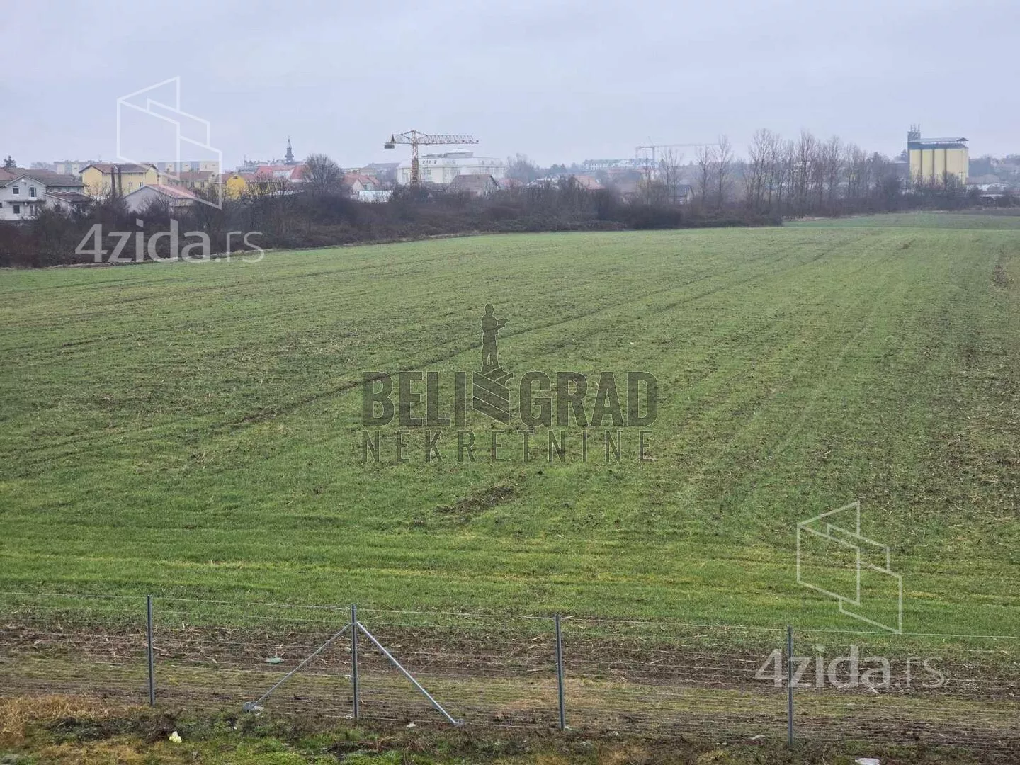 Plac | 4zida