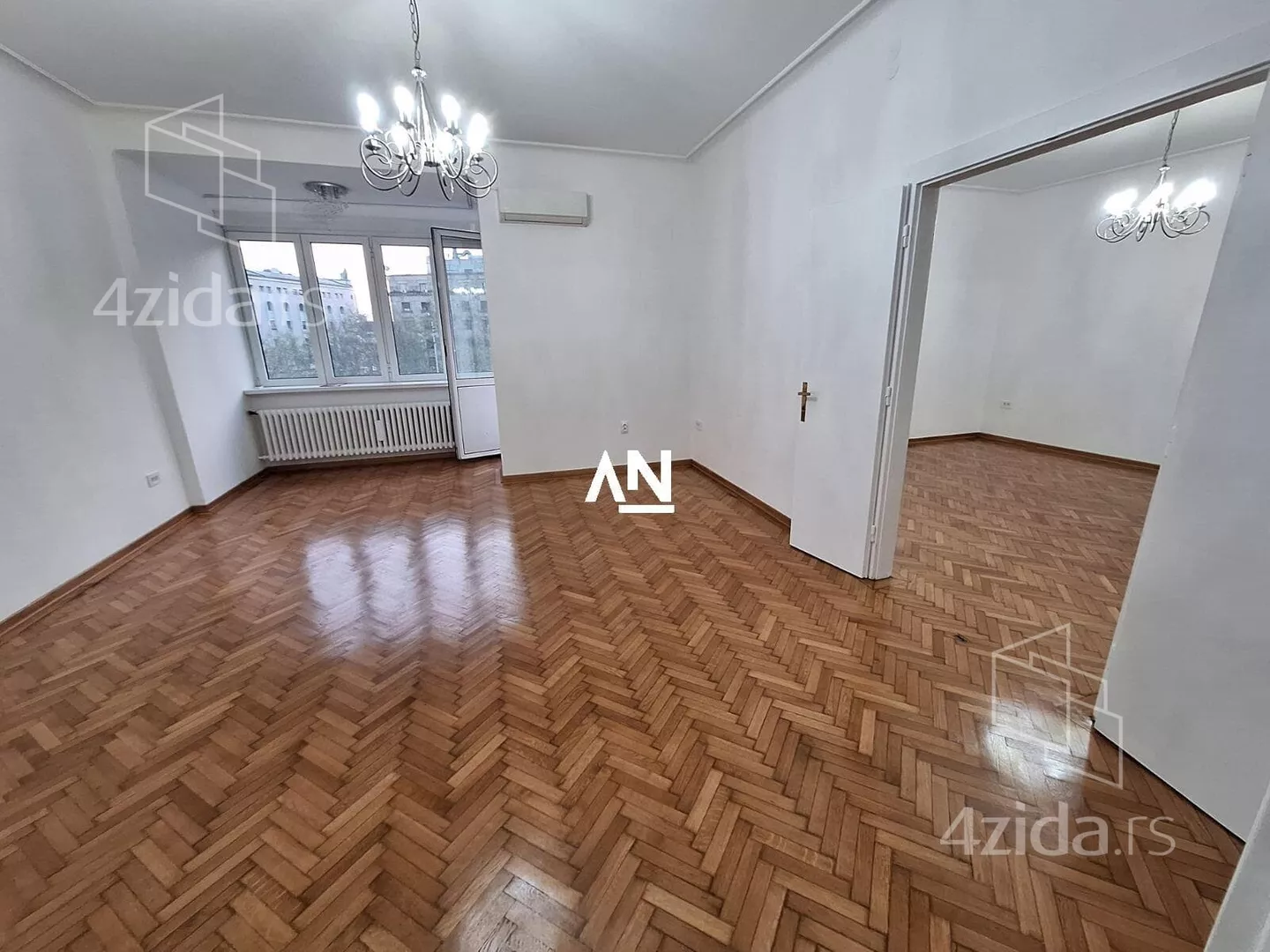 Petosoban stan | 4zida