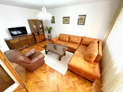 Bulevar Nemanjića 1 | 4zida.rs