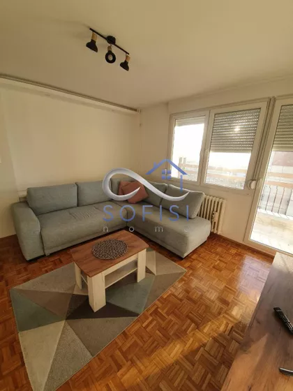 Bulevar Cara Lazara | 4zida.rs