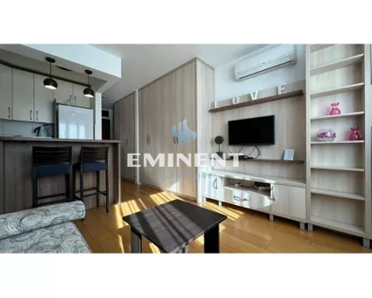 Uroša Martinovića | 4zida.rs