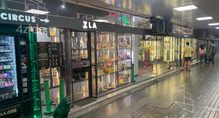 Lokal | 4zida