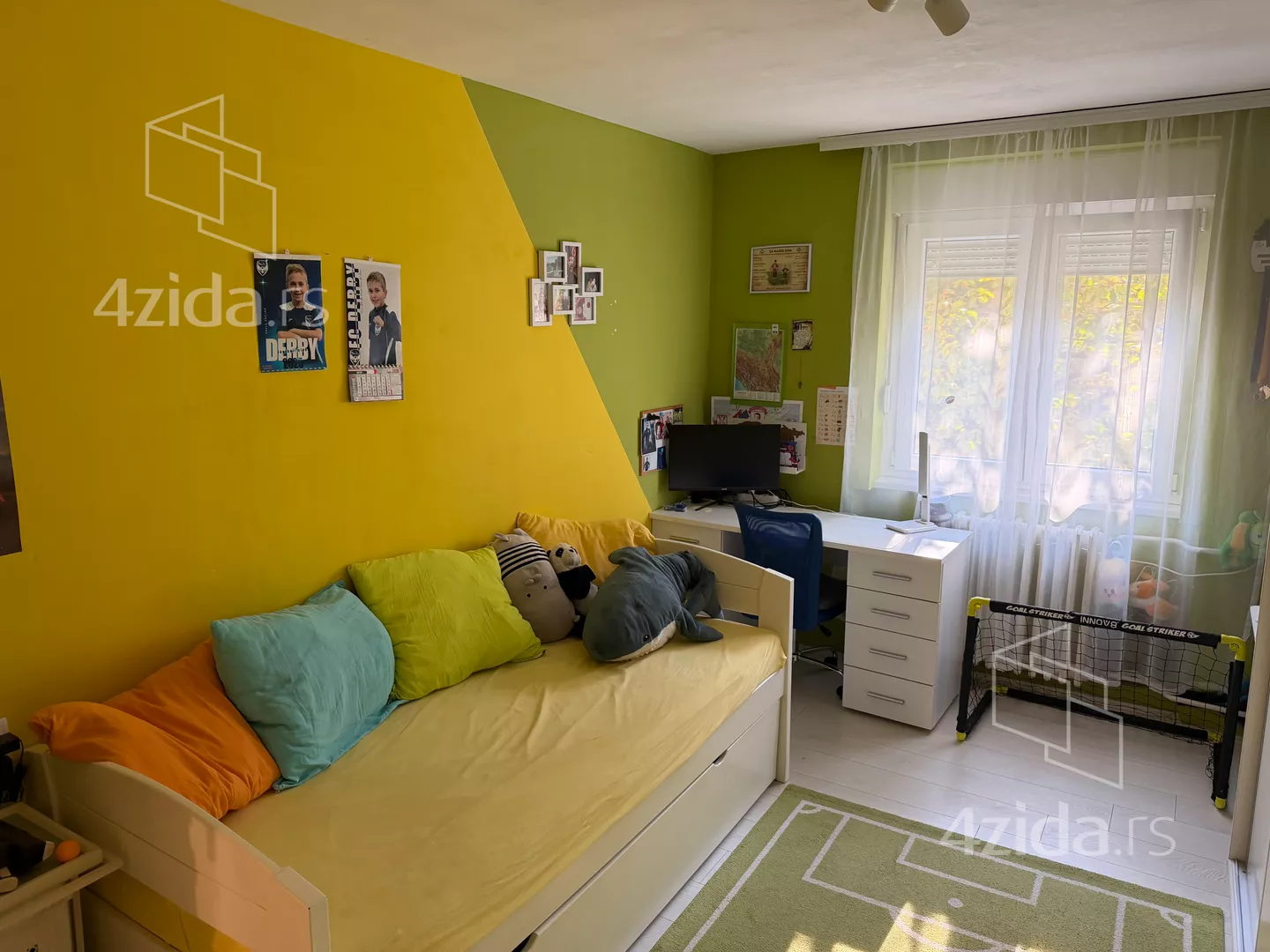 Četvorosoban stan | 4zida