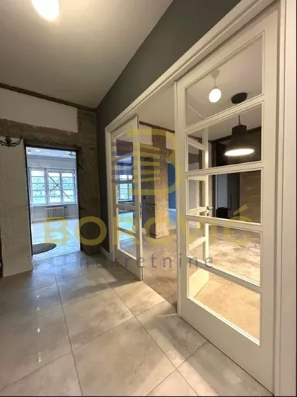 Skupština | 4zida.rs