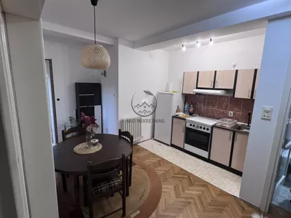 Stari Grad | 4zida.rs