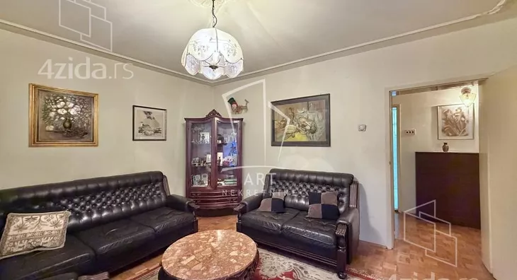 3-etažna kuća | 4zida