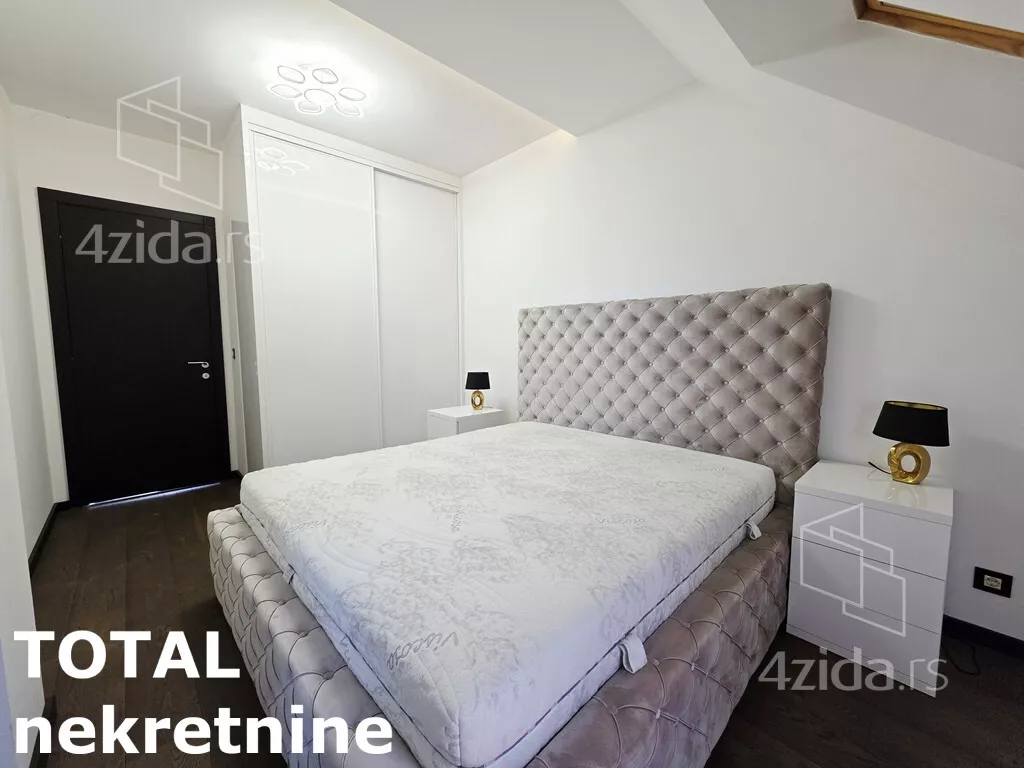 Šestosoban stan | 4zida