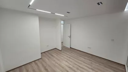 Dom Zdravlja | 4zida.rs