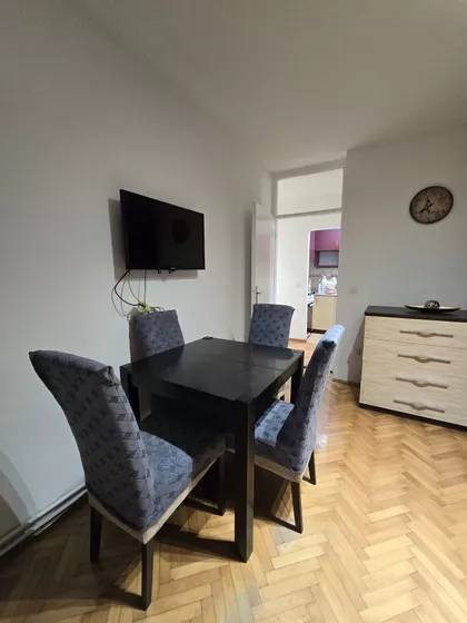 Nikšićka 2 | 4zida.rs